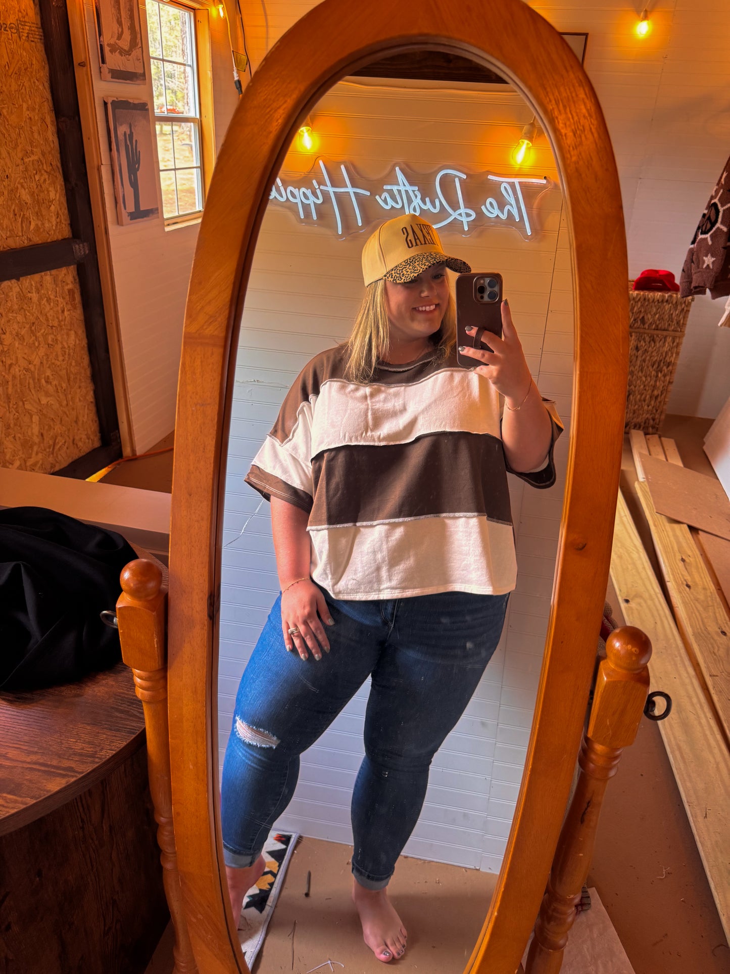 Curvy ~ Brown + White Top