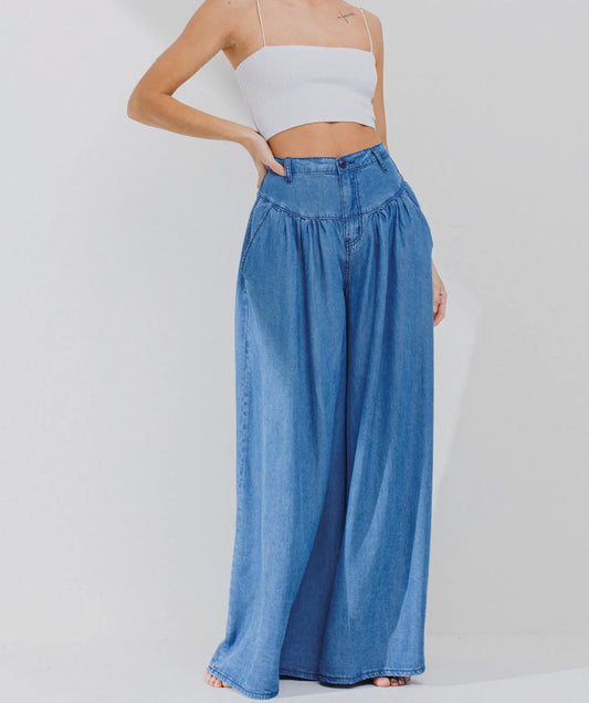 The wide leg flare
