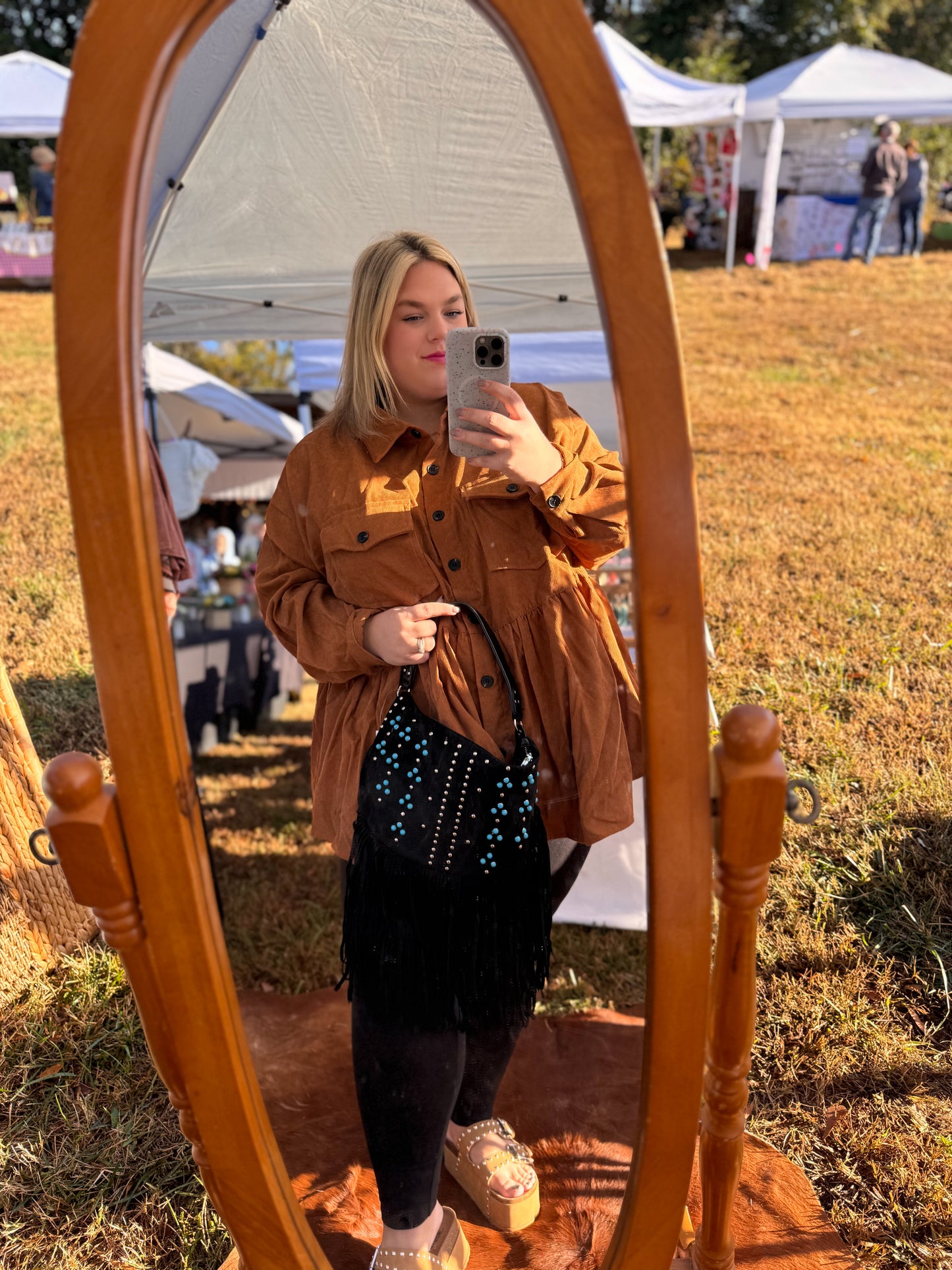 Studded Pattern Fringe Shoulder Bag